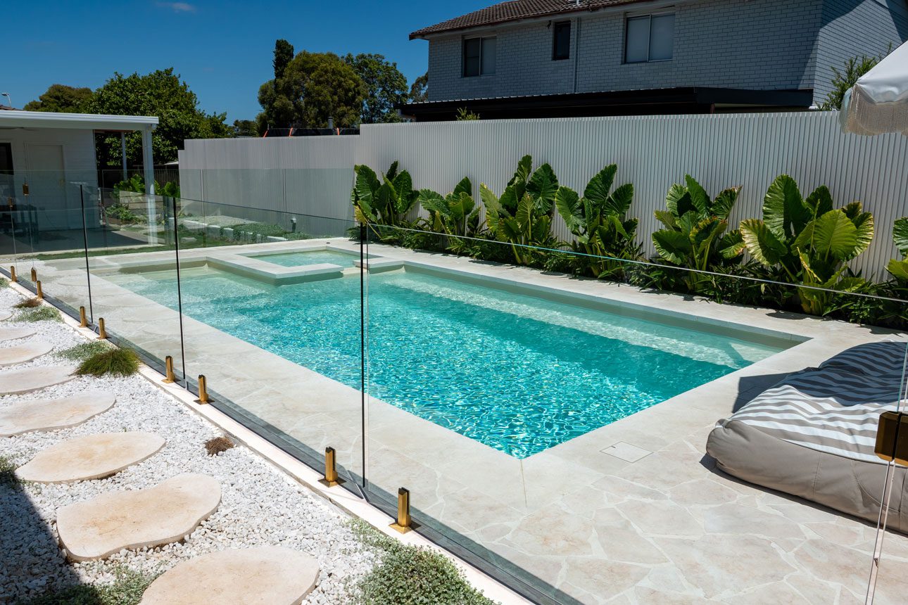 Whitehaven_8m-x-4m_Sandy-Beach-Sparkle-South-Penrith_07.jpg