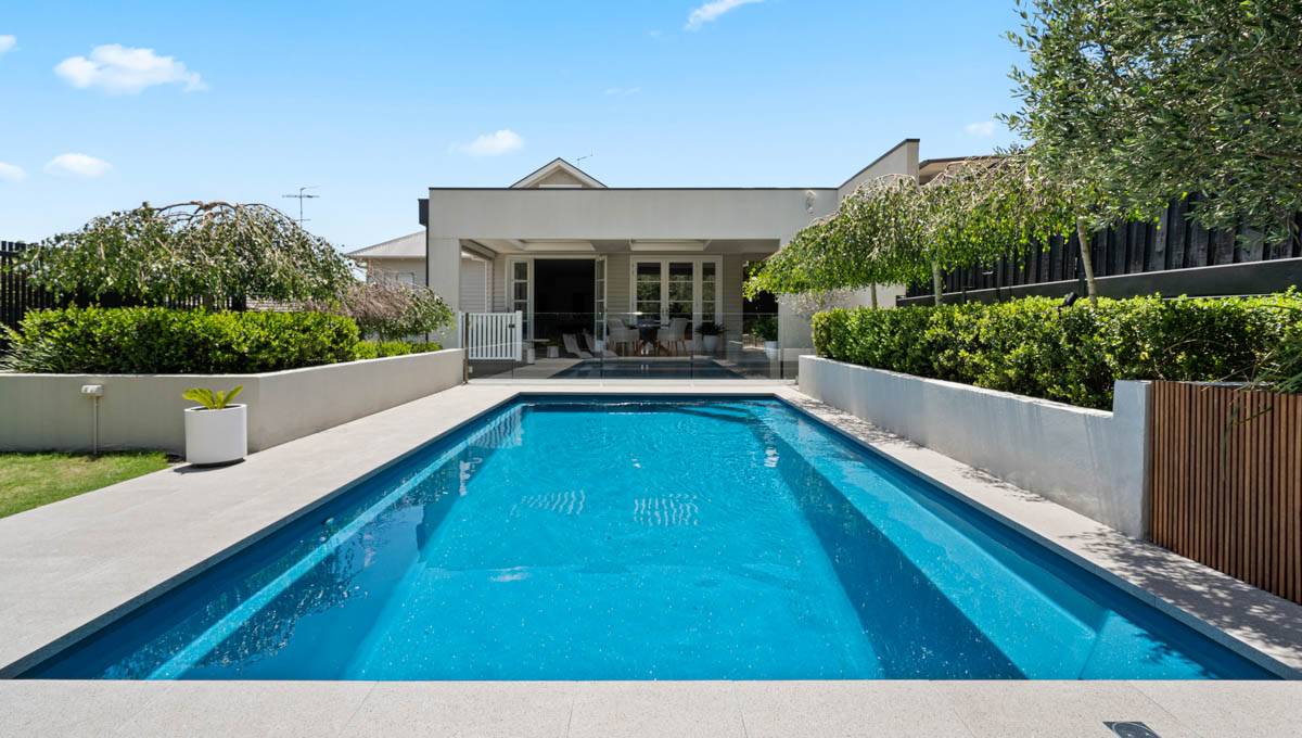 brampton-10.1m-4.4m-royal-jade-shimmer-victoria-galleryimage-3