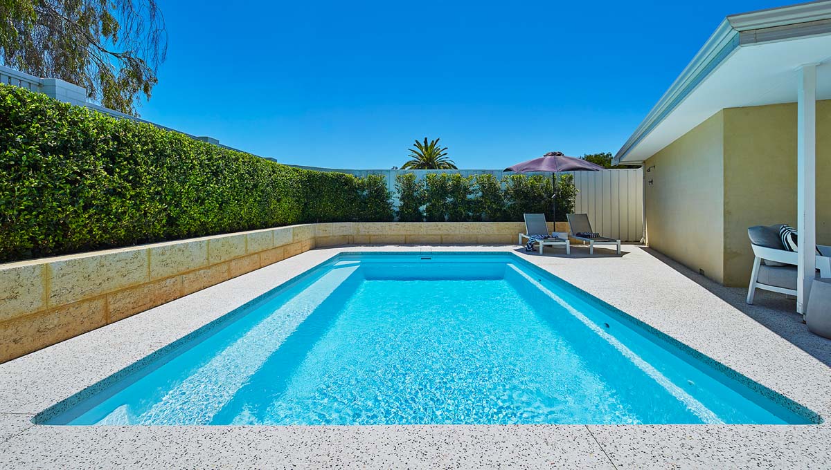 brampton-7.2m-4.4m-royal-alpine-white-shimmer-wembley-downs-galleryimage-13-1.jpg