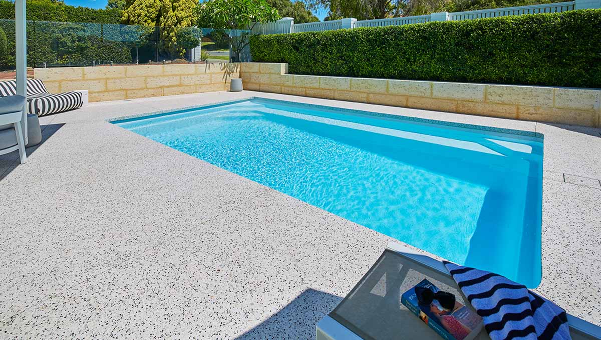 brampton-7.2m-4.4m-royal-alpine-white-shimmer-wembley-downs-galleryimage-18-1.jpg