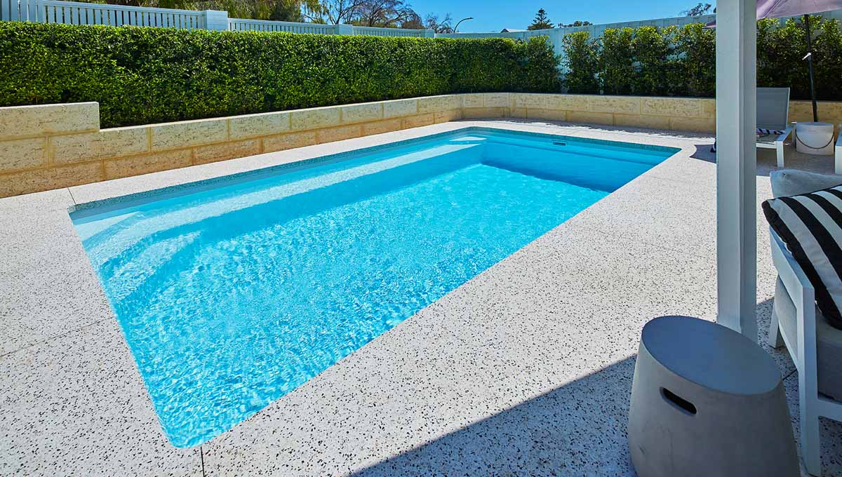 brampton-7.2m-4.4m-royal-alpine-white-shimmer-wembley-downs-galleryimage-7-1.jpg