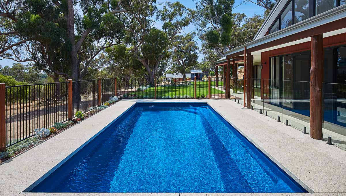 brampton-8.2m-4.4m-royal-jade-shimmer-baldivis-1-1.jpg