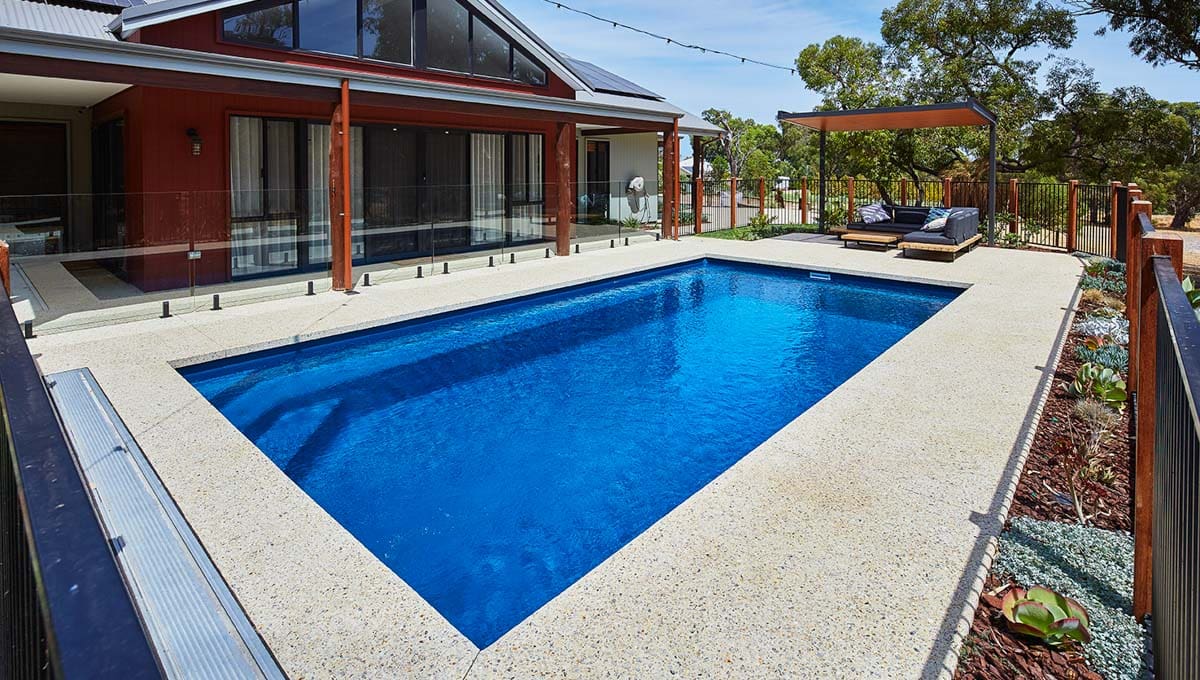 brampton-8.2m-4.4m-royal-jade-shimmer-baldivis-5.jpg