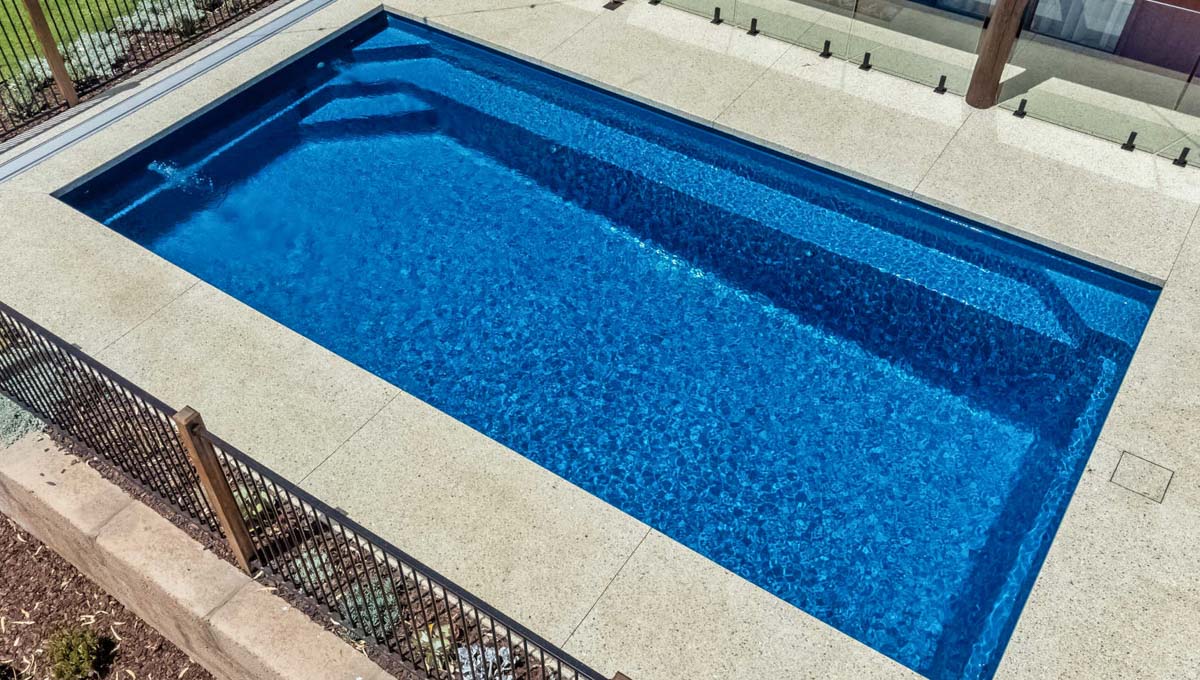 brampton-8.2m-4.4m-royal-jade-shimmer-baldivis-8-1.jpg