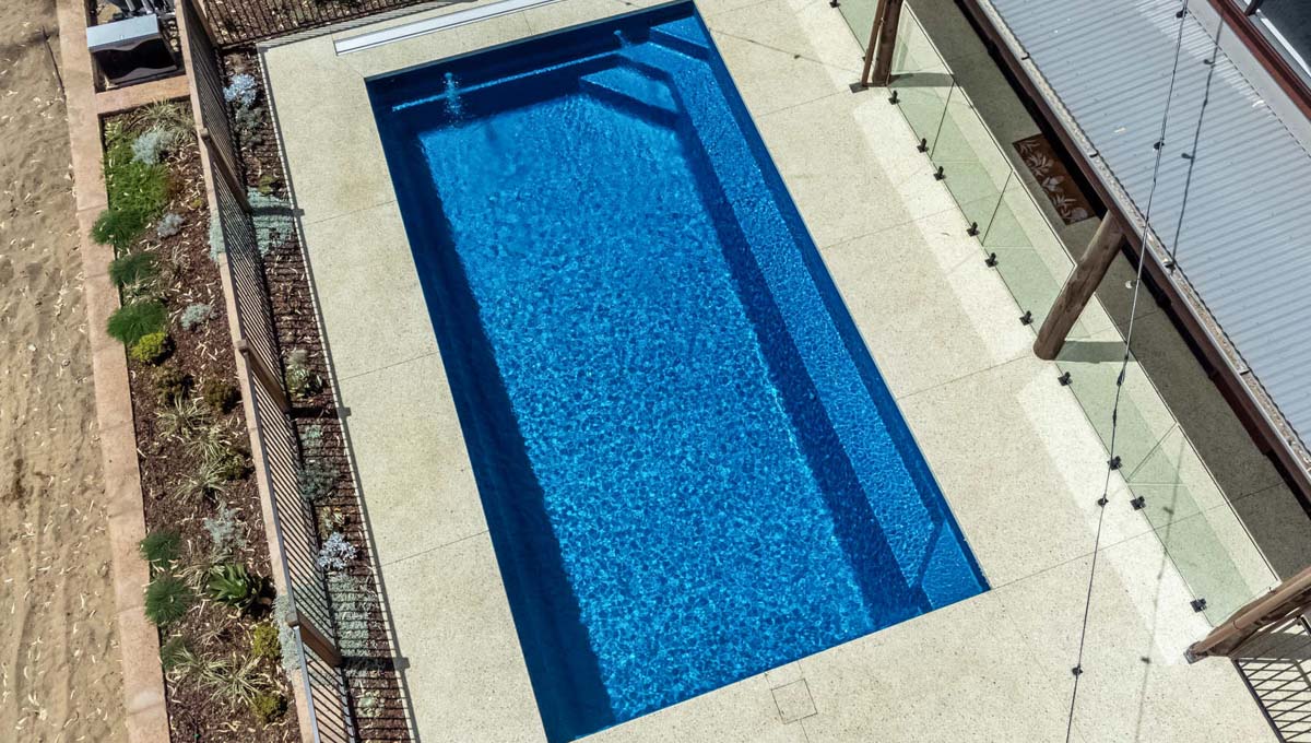 brampton-8.2m-4.4m-royal-jade-shimmer-baldivis-9-1.jpg