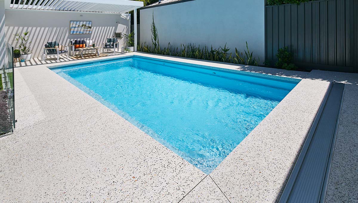 brampton-8.2m-4.4m-silver-shimmer-applecross-galleryimage-12-1.jpg