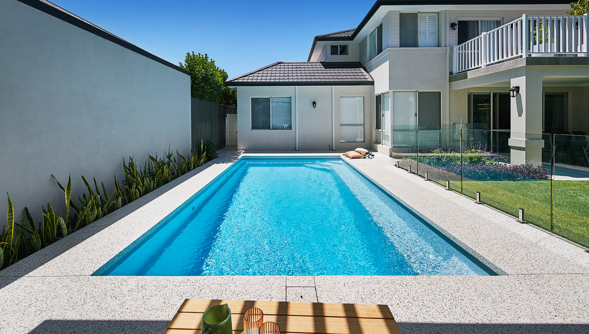 brampton-8.2m-4.4m-silver-shimmer-applecross-galleryimage-15-1.jpg