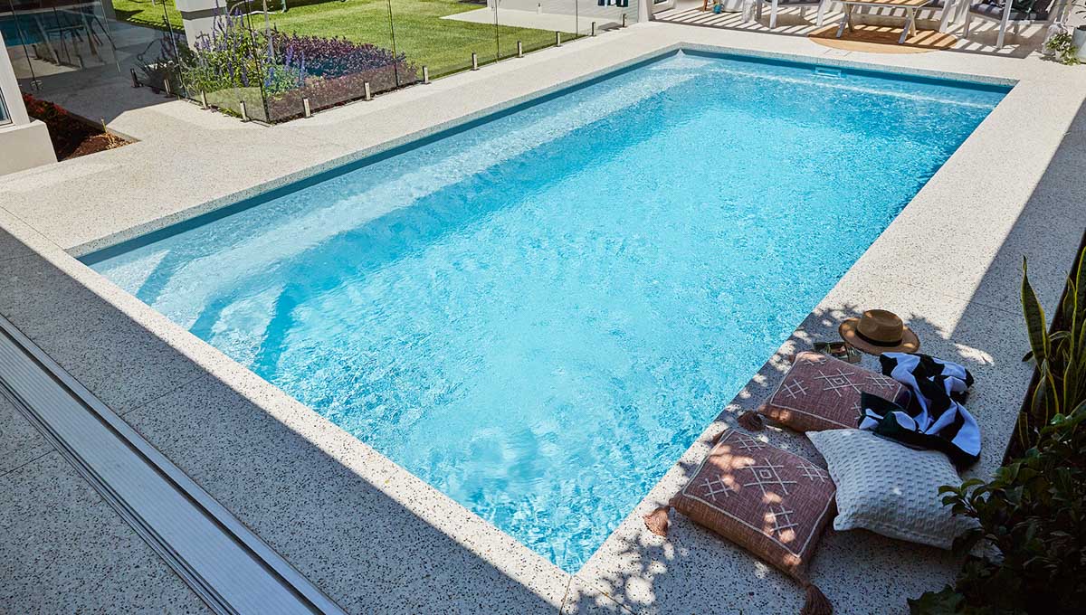 brampton-8.2m-4.4m-silver-shimmer-applecross-galleryimage-2-1-1.jpg