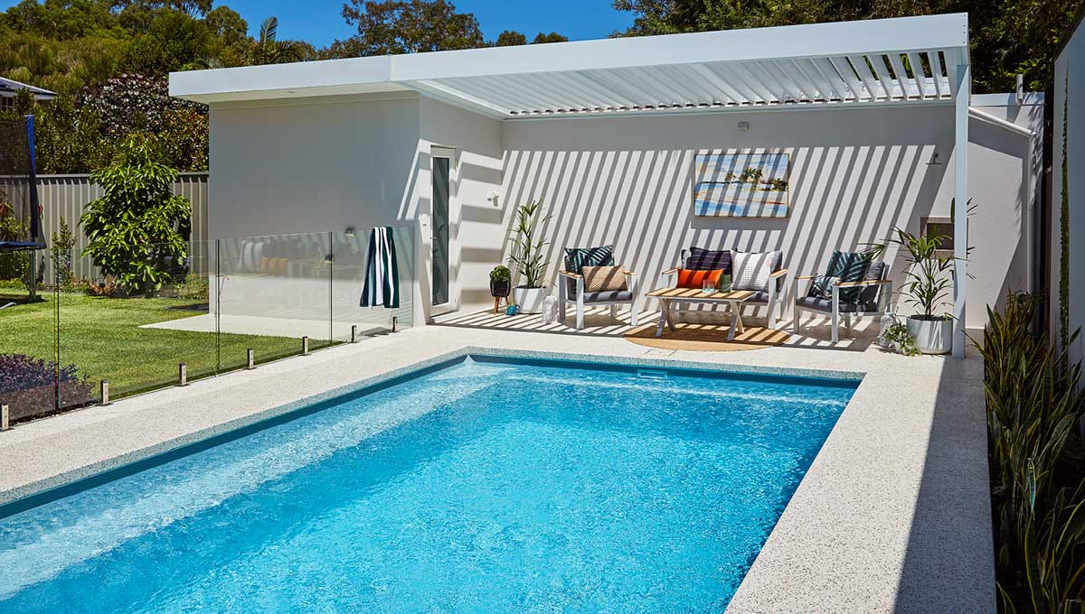 brampton-8.2m-4.4m-silver-shimmer-applecross-galleryimage-3-1