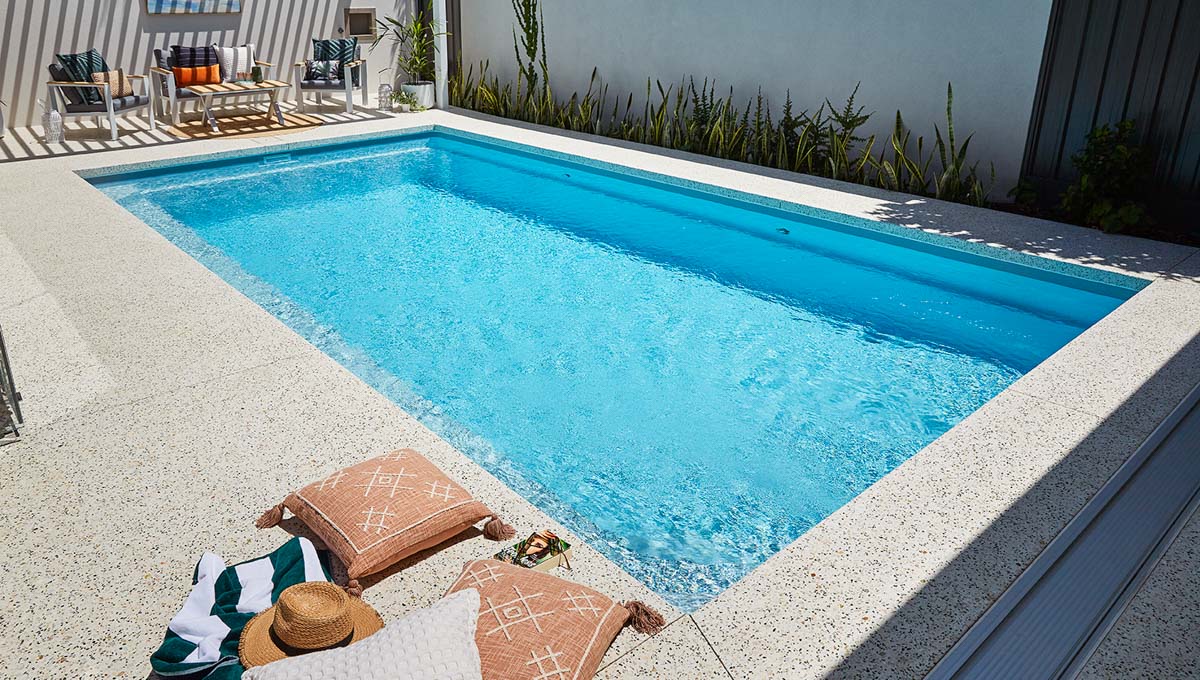 brampton-8.2m-4.4m-silver-shimmer-applecross-galleryimage-8-1-1.jpg