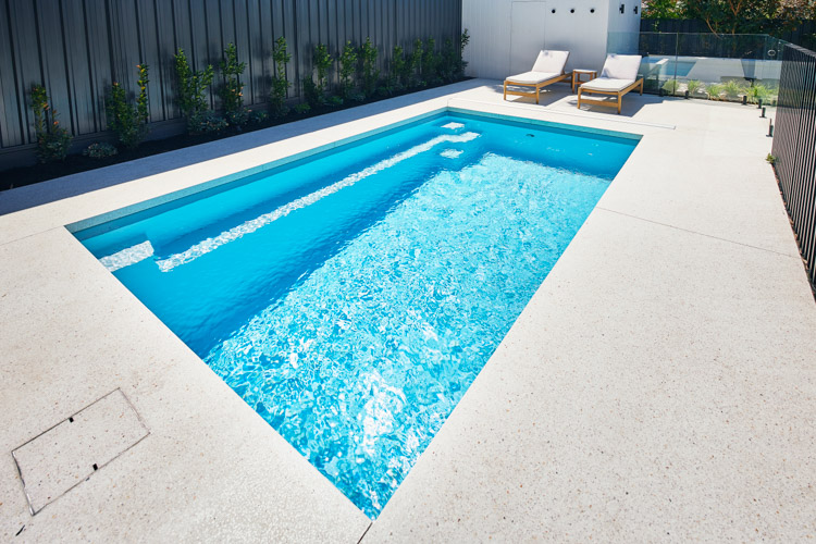 hamilton-slimline-5.5m-3m-silver-sparkle-mt-lawley-galleryimage-10-1.jpg