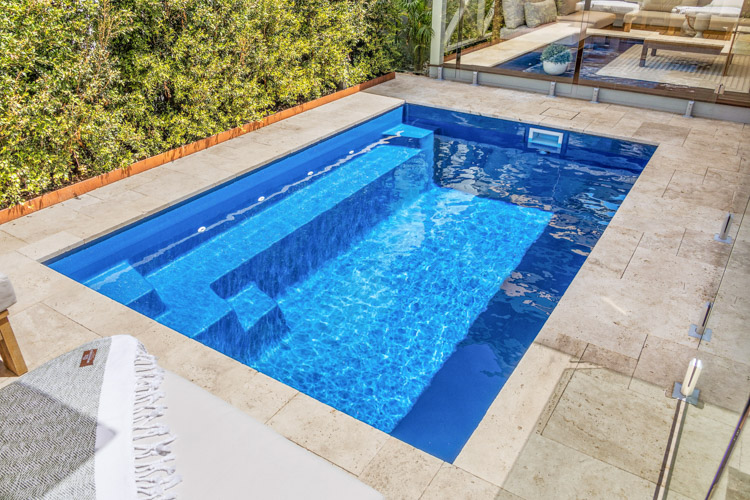 stradbroke-4m-2.5m-esperance-blue-sparkle-inglewood-galleryimage-3.jpg