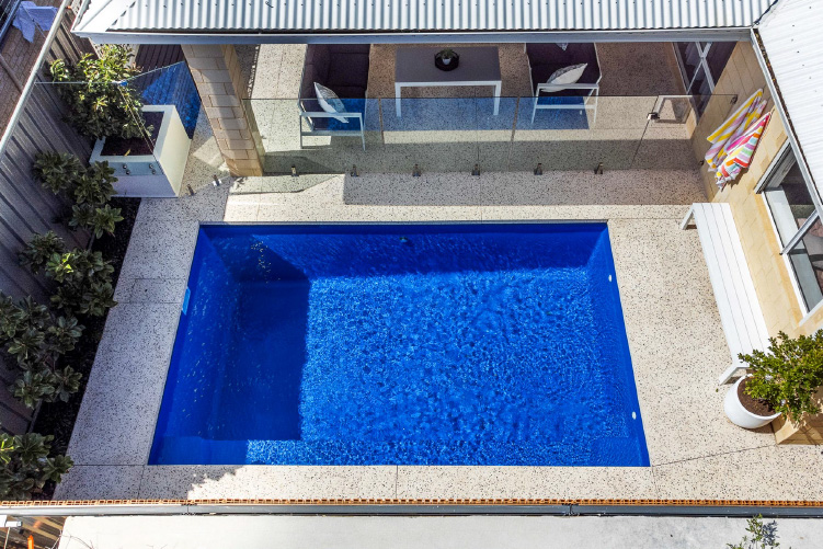 stradbroke-5m-2.5m-ocean-reef-gwelup-1.jpg